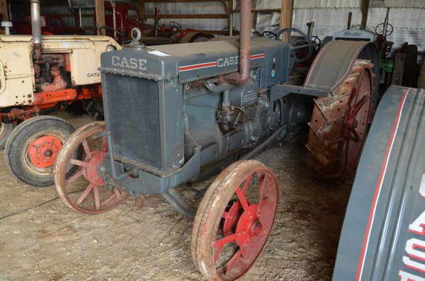 Antique Case Tractor Lamp 1807